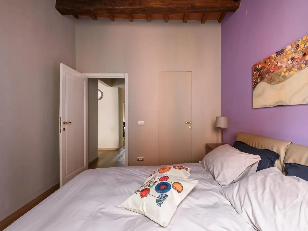In Arezzo Apartment