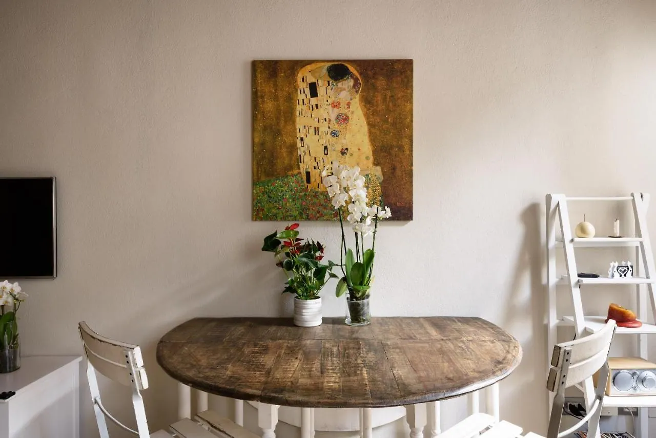 In Arezzo Apartment 0*,